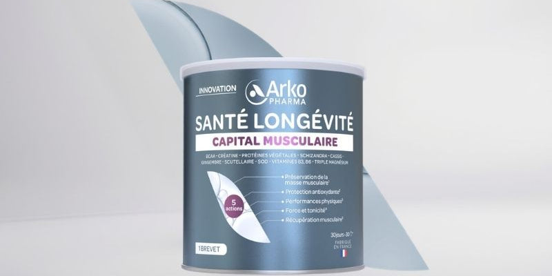 1 cuillère doseuse dans un grand verre d’eau (200 ml), de préférence le matin, avant le petit-déjeuner ou l’entraînement.
