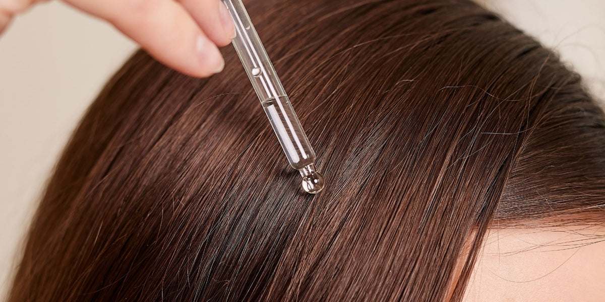Les remèdes à base de plantes au secours de vos cheveux